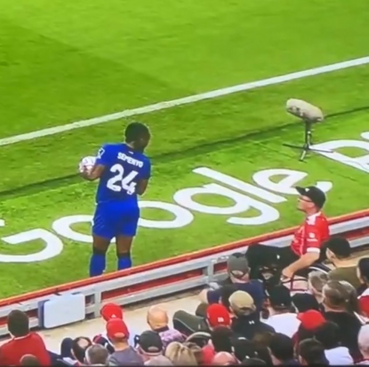 开云登录-英超首席执行官表态：对种族歧视零容忍，已为塞梅尼奥启动紧急援助