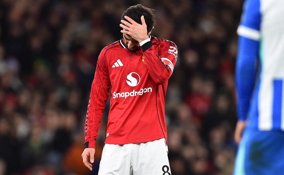 开云服务-十人曼联1-2布莱顿无缘32强！12年后足总杯再遭1轮游 黑贝弑旧主